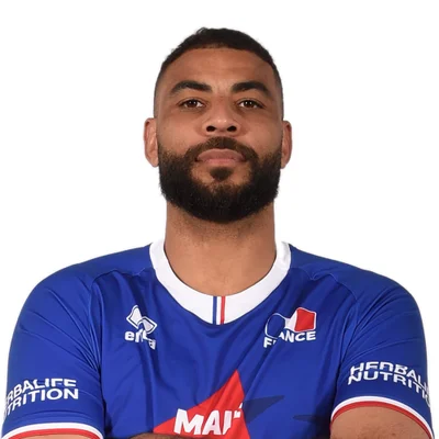 Le volleyeur Earvin Ngapeth en tenue officielle de l'équipe de France.
