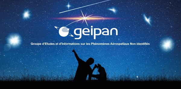 Paysage typique du parc national de la Vanoise avec vallée verte et sommets enneigés.