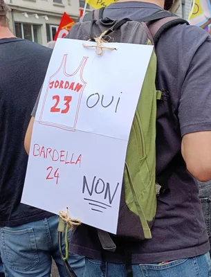 Street protest in France regarding the far-right, illustrating the political climate.