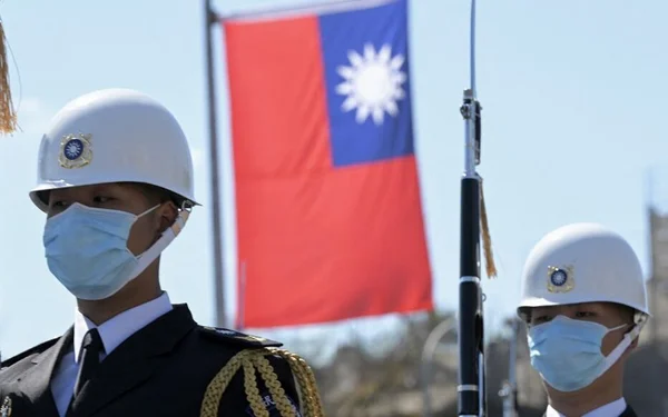 Illustration explaining geopolitical tensions between China, Taiwan, and the US.