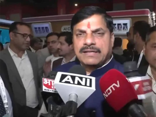 MP CM Mohan Yadav speaking at the India AI Impact Summit 2026 about connecting with AI.