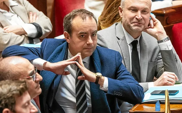 Sébastien Lecornu s'exprime sur le calendrier du remaniement gouvernemental