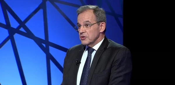 Thierry Mariani violemment mis en cause lors du premier débat