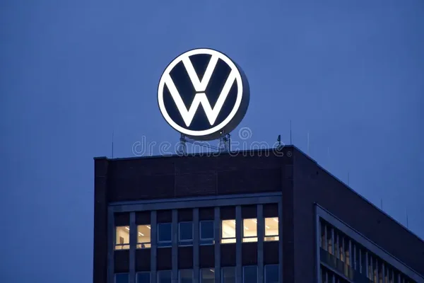 Siège social de volkswagen ag en allemagne de wolfsburg photos libres de droits