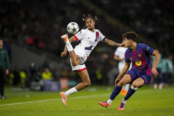 Chelsea ou Barcelone : quel adversaire réussit le mieux au PSG en Ligue des champions ? - C1 - 8es - Tirage - SO FOOT.com