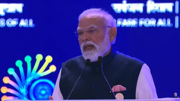 PM Modi au Sommet de l'IA à Delhi.