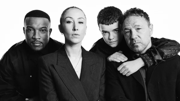 Ashley Walters, Erin Doherty, Owen Cooper et Stephen Graham ont été photographiés le 6 avril par Simon Emmett.