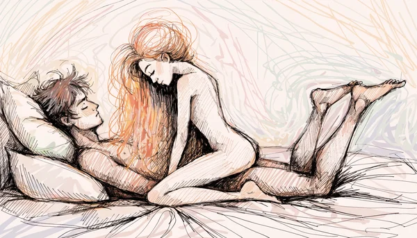 Femme agenouillée entre les jambes de son partenaire allongé sur un lit, pratiquant une fellation, vue de profil, lumière naturelle