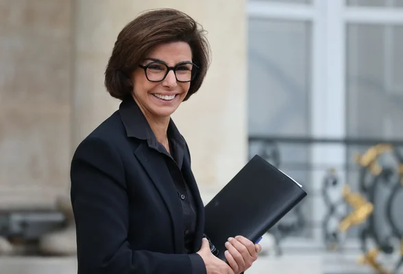 Rachida Dati annonce qu'elle quittera le gouvernement avant les élections municipales.