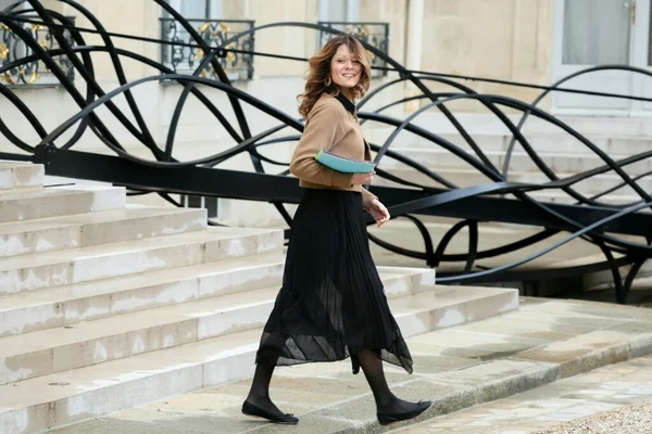 Maud Bregeon, nouvelle porte-parole sous pression entre macronisme et dialogue avec la gauche