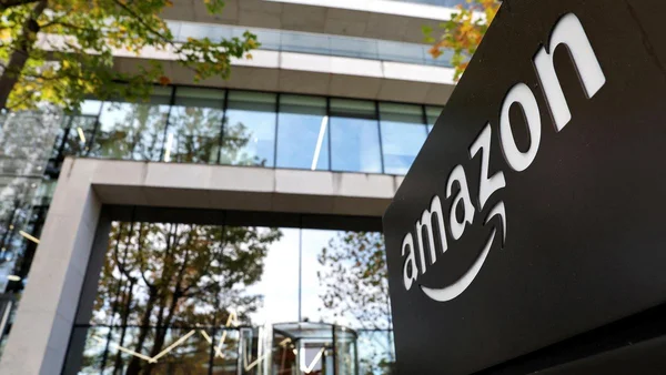 Capture d'écran d'une conversation textuelle avec un représentant du service client.