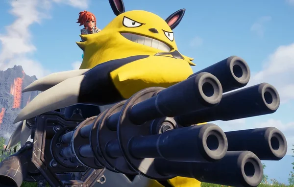 Un Pokémon jaune armé d'une mitrailleuse, portant un personnage aux cheveux rouges.