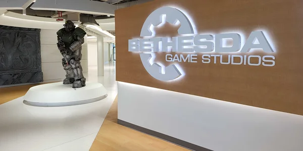 La file d'attente devant le stand Fallout 4 à l'EB Games Expo 2015.