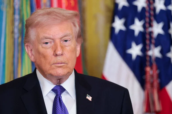 Donald Trump s'exprimant à la conférence CPAC en 2014.