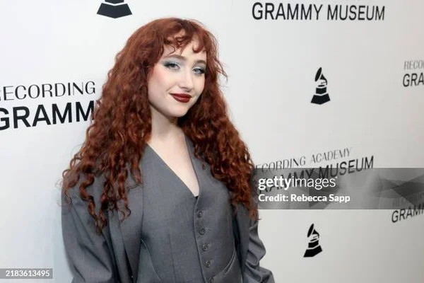 Chappell Roan au Grammy Museum et Recording Academy.