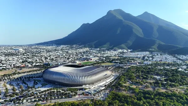 Carte de la Coupe du monde 2026 au Mexique indiquant les villes hôtes et les zones de violence.
