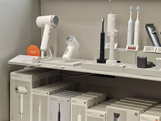 Rayon d'appareils de soins personnels Xiaomi au magasin Ion Mall Makuhari New City au Japon.