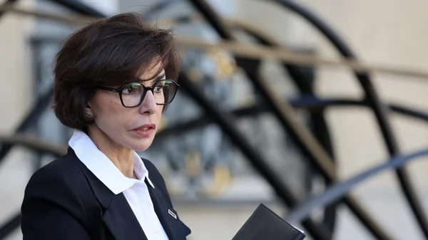 Rachida Dati quitte le ministère de la Culture pour se consacrer à sa campagne aux municipales à Paris.