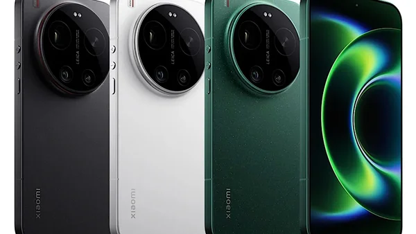 Les trois déclinaisons de couleurs du Xiaomi 17 Ultra avec leur module photo arrière Leica circulaire.