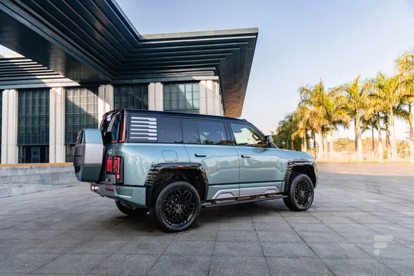 Essai BYD YangWang U8 : notre avis complet - Voitures - Frandroid