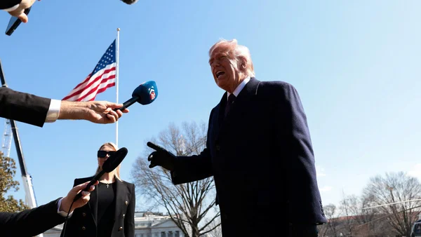 Donald John Trump, homme d'affaires et candidat républicain à l'élection présidentielle américaine de 2016.