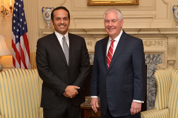 Le secrétaire d'État Rex Tillerson et le ministre qatari des Affaires étrangères Cheikh Mohammed bin Abdulrahman Al Thani en 2017.