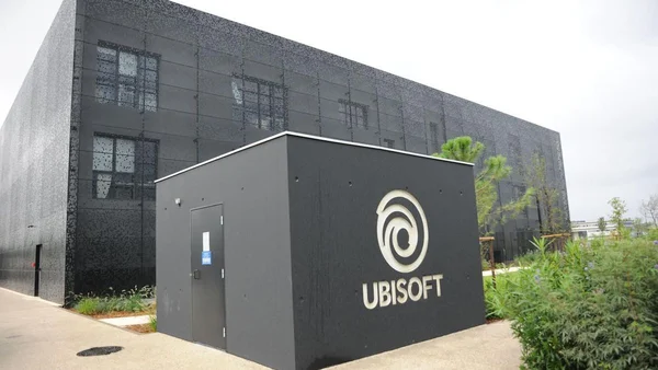 Le nouveau siège d'Ubisoft et ses Lapins Crétins à Montpellier.