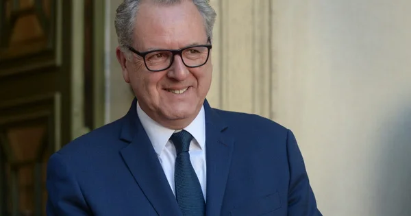 Portrait. Conseil constitutionnel : Richard Ferrand, le fidèle de Macron presque Sage.