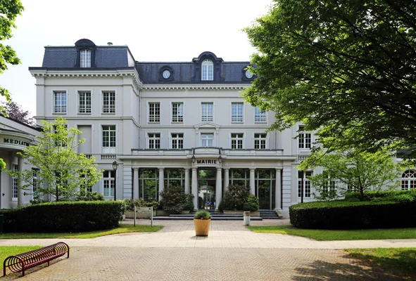 L'ancien château Mercier, actuelle mairie de Mazingarbe dans le Pas-de-Calais