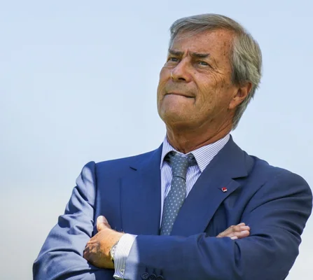 Enquête Avec un responsable d'Havas et deux cadres de son groupe. Soupçons  de corruption : Vincent Bolloré en garde à vue