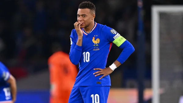 Kylian Mbappé capitaine de l'équipe de France.