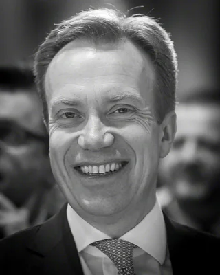 Børge Brende lors de l'adresse annuelle du gouverneur Øystein Olsen en 2016