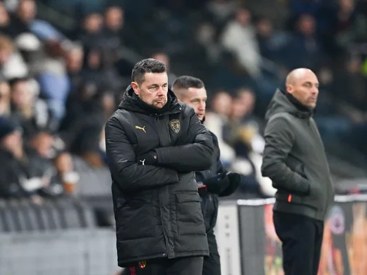 Pierre Sage affirme que Lens peut encore progresser malgré sa place de leader