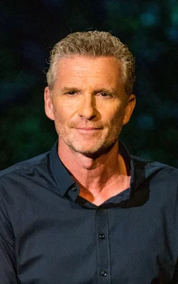 Denis Brogniart : toute l'actualité sur l'animateur télé - Le Parisien