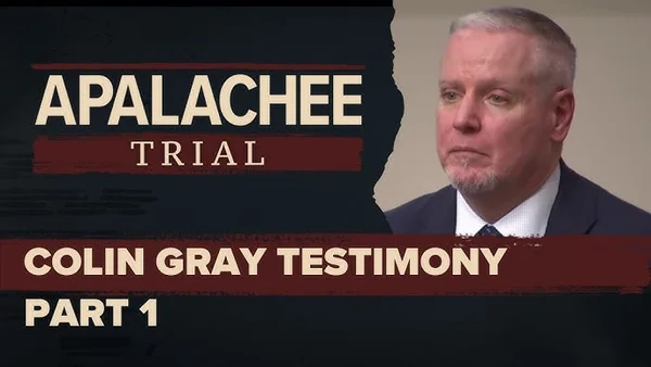 Graphique d'information montrant Colin Gray à la barre lors de son témoignage.