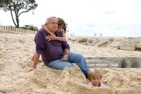 Jean-Claude Dassier en vacances dans le bassin d'Arcachon.