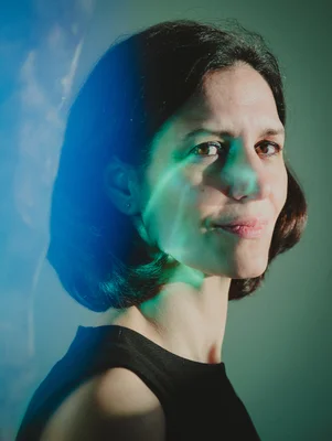 Affiche promotionnelle pour l'événement du livre « La Justice en Proces » de Magali Lafourcade.