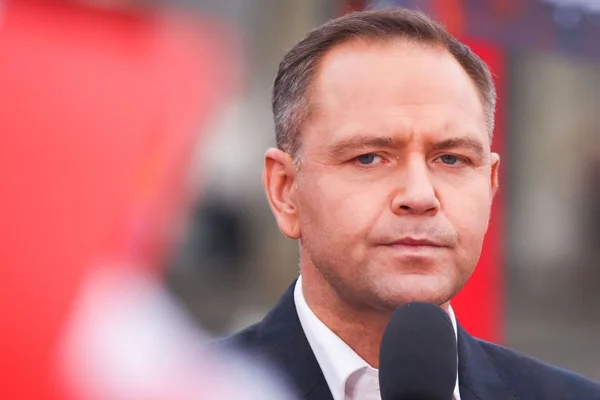 Pologne : le président nationaliste, Karol Nawrocki, prêt à en découdre avec le gouvernement