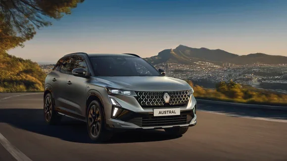 Un Renault Austral version restylée, qui n'est pas concerné par le rappel malgré ses évolutions mécaniques.