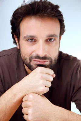 Bruno Salomone en studio photo.