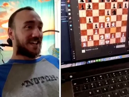 Un patient jouant aux échecs grâce à l'implant Neuralink.