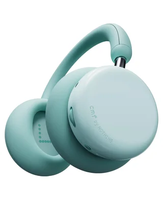 Le casque sans fil CMF Headphone Pro en coloris vert clair