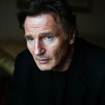 Portrait de l'acteur Liam Neeson.