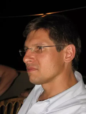 Portrait de Fabrice Balanche.