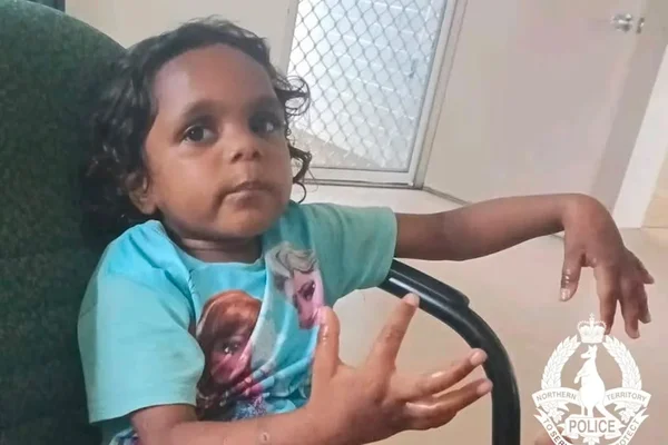 Portrait d'une fillette de 5 ans disparue en Australie, au centre d'une enquête policière.