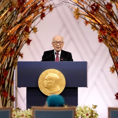 Un représentant du Nihon Hidankyo lors de l'acceptation du prix Nobel de la paix à Oslo.
