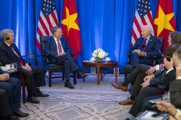 Joe Biden accueille Tô Lâm pour une réunion bilatérale à New York.