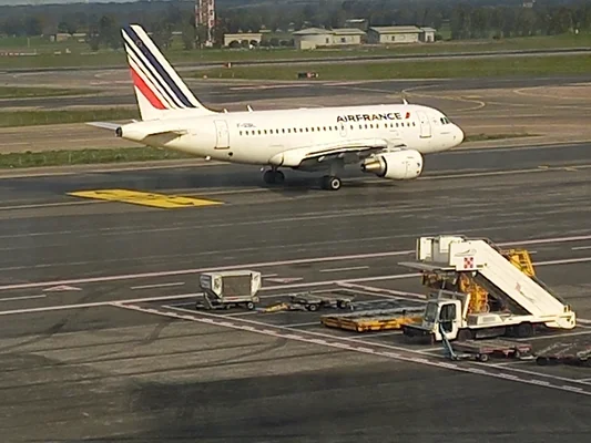 Un avion d'Air France sur le tarmac de l'aéroport de Fiumicino.