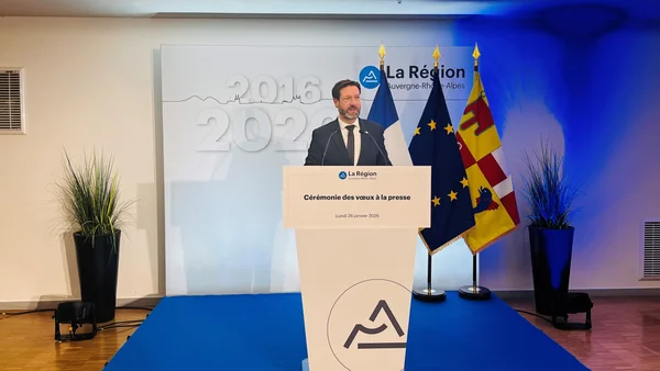 Grégory Doucet, maire de Lyon, lors d'une interview dans les studios de RCF Lyon