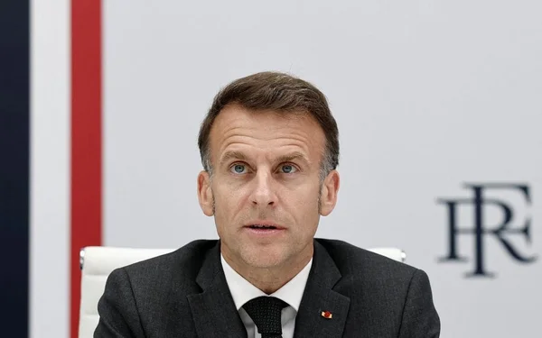 Le président de la République Emmanuel Macron à Paris le 16 avril 2026.